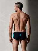 Parigamba uomo da allenamento UCLA 104UF - Outline Azzurro Fluo: vista posteriore indossato